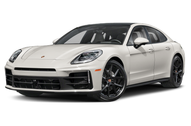 side view of 2024 Panamera Porsche