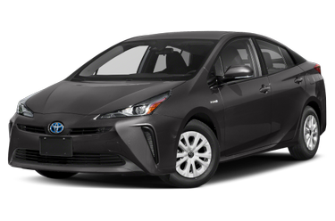 side view of 2019 Prius Toyota