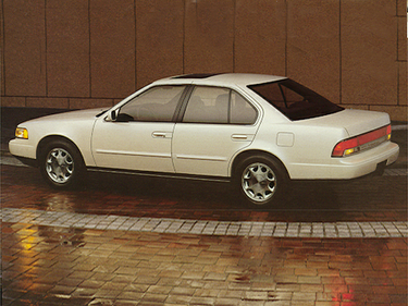 side view of 1994 Maxima Nissan