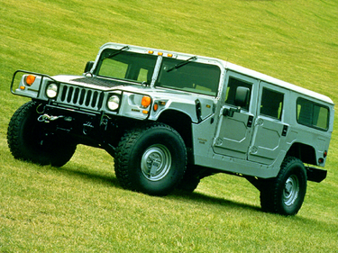 side view of 1999 Hummer Am General
