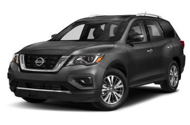 side view of 2018 Pathfinder Nissan