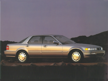 side view of 1993 Vigor Acura