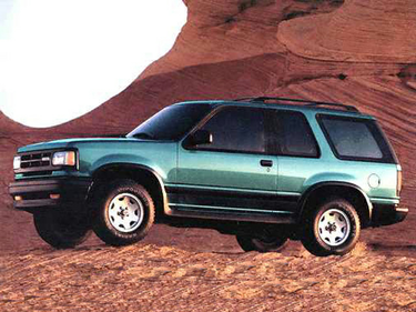 side view of 1993 Navajo Mazda