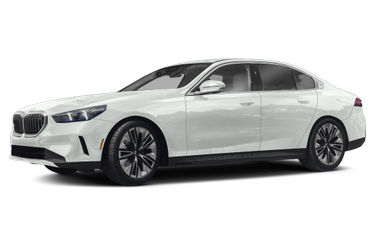 side view of 2024 530 BMW