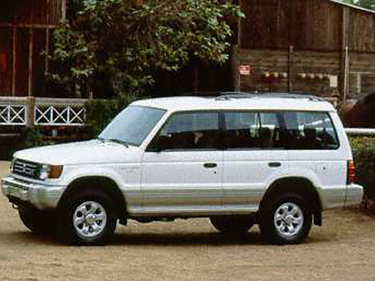 side view of 1994 Montero Mitsubishi