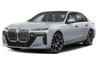 side view of 2024 760 BMW