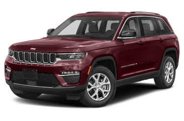 side view of 2022 Grand Cherokee Jeep