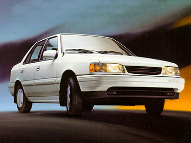 side view of 1992 Excel Hyundai