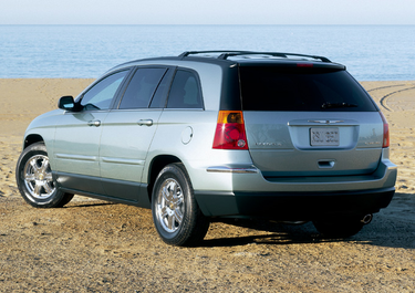 side view of 2004 Pacifica Chrysler