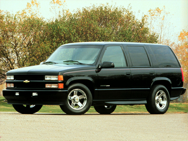 side view of 2000 Tahoe Chevrolet
