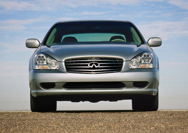 side view of 2003 Q45 INFINITI