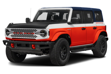 side view of 2026 Bronco Ford