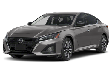 side view of 2025 Altima Nissan