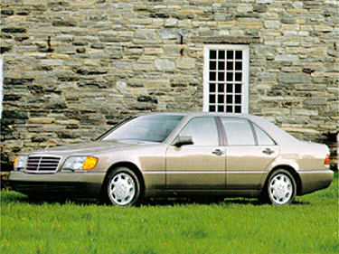 side view of 1992 S-Class Mercedes-Benz