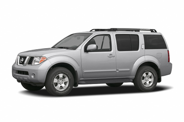 side view of 2006 Pathfinder Nissan