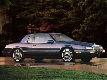 side view of 1993 Riviera Buick