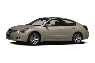 side view of 2010 Altima Nissan