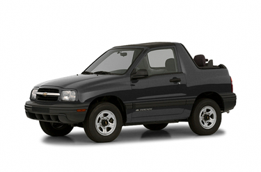 side view of 2002 Tracker Chevrolet