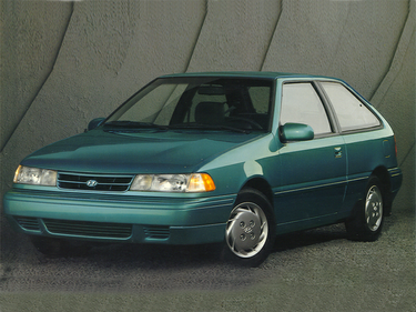 side view of 1993 ELANTRA Hyundai
