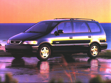 side view of 1997 Oasis Isuzu