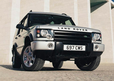 side view of 2004 Discovery Land Rover