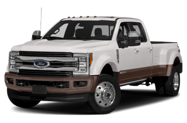 side view of 2018 F-450 Ford