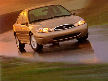 side view of 1998 Contour Ford