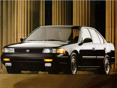 side view of 1992 Maxima Nissan