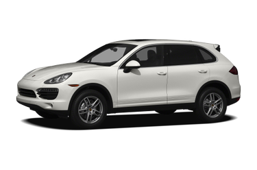 side view of 2013 Cayenne Porsche