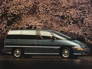 side view of 1993 Silhouette Oldsmobile