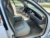 Thumbnail of 2011 White Lincoln Town Car