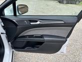 Thumbnail of 2018 Oxford White Ford Fusion