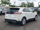 Thumbnail of 2022 Star White Ford Edge