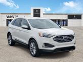 Photo of 2022 Star White Ford Edge
