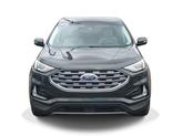 Thumbnail of 2022 Forged Green Metallic Ford Edge