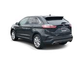 Thumbnail of 2022 Forged Green Metallic Ford Edge
