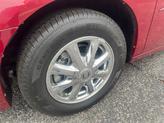 Thumbnail of 2005 Cardinal Red Metallic Buick LaCrosse