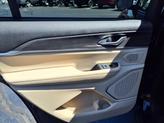 Thumbnail of 2021 Diamond Black Crystal Pearlcoat Jeep Grand Cherokee L