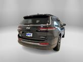 Thumbnail of 2024 Diamond Black Jeep Grand Cherokee L