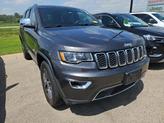 Thumbnail of 2017 Granite Crystal Clearcoat Metallic Jeep Grand Cherokee