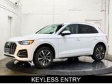 Thumbnail of 2021 Glacier White Metallic Audi Q5
