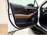 Thumbnail of 2020 Crystal White Pearl Subaru Outback