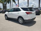 Thumbnail of 2022 Summit White Chevrolet Equinox