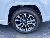 Thumbnail of 2025 Bright White Clearcoat Jeep Grand Cherokee