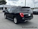 Thumbnail of 2021 Agate Black Metallic Ford Expedition