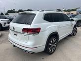 Thumbnail of 2023 Opal White Pearl Effect Volkswagen Atlas
