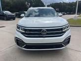 Thumbnail of 2023 Opal White Pearl Effect Volkswagen Atlas