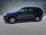 Thumbnail of 2017 Blue Ford Explorer