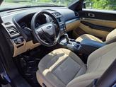 Thumbnail of 2017 Blue Ford Explorer