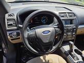 Thumbnail of 2017 Blue Ford Explorer
